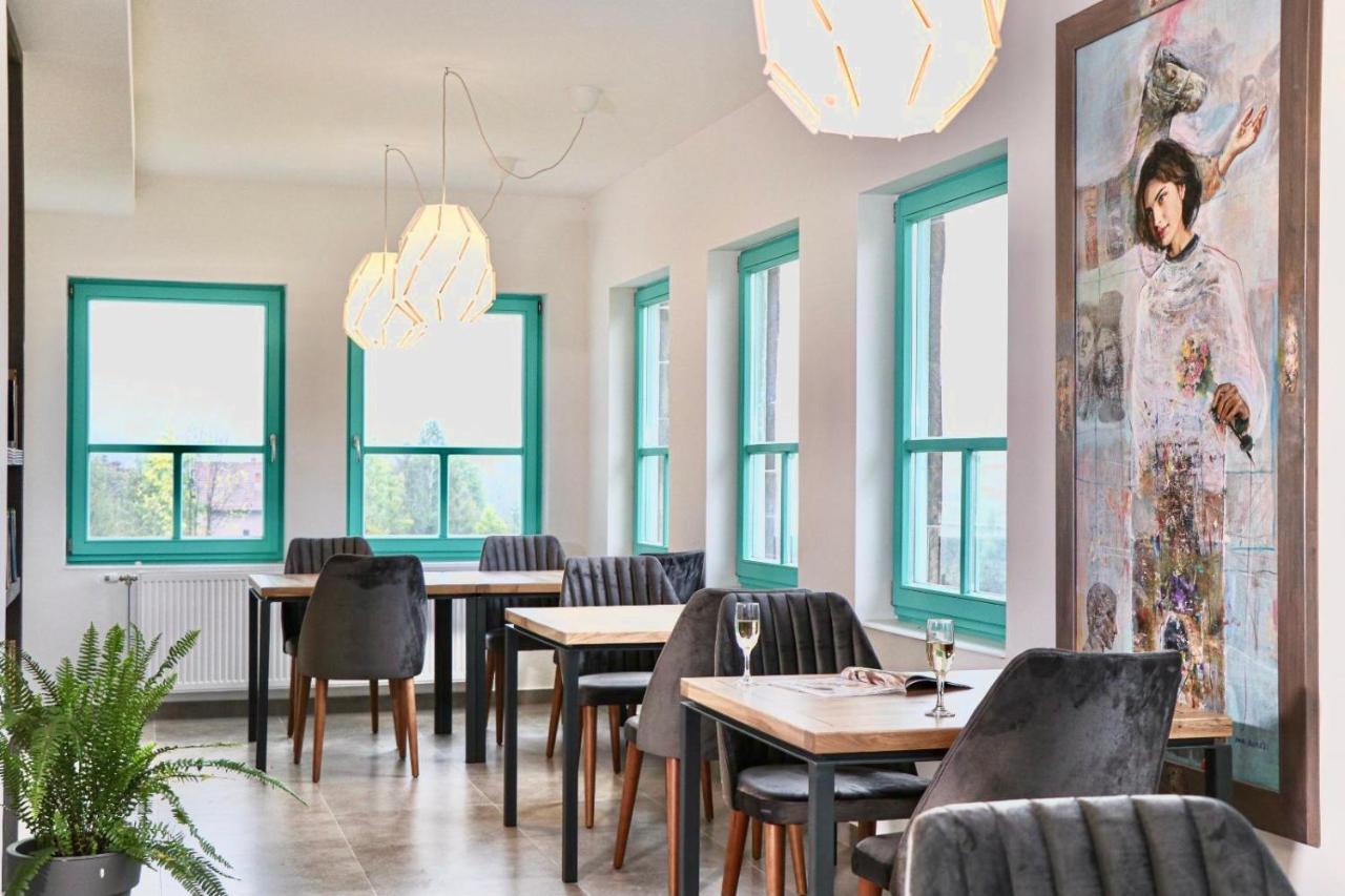 Legat Kuca Za Odmor Hotel Pale Esterno foto