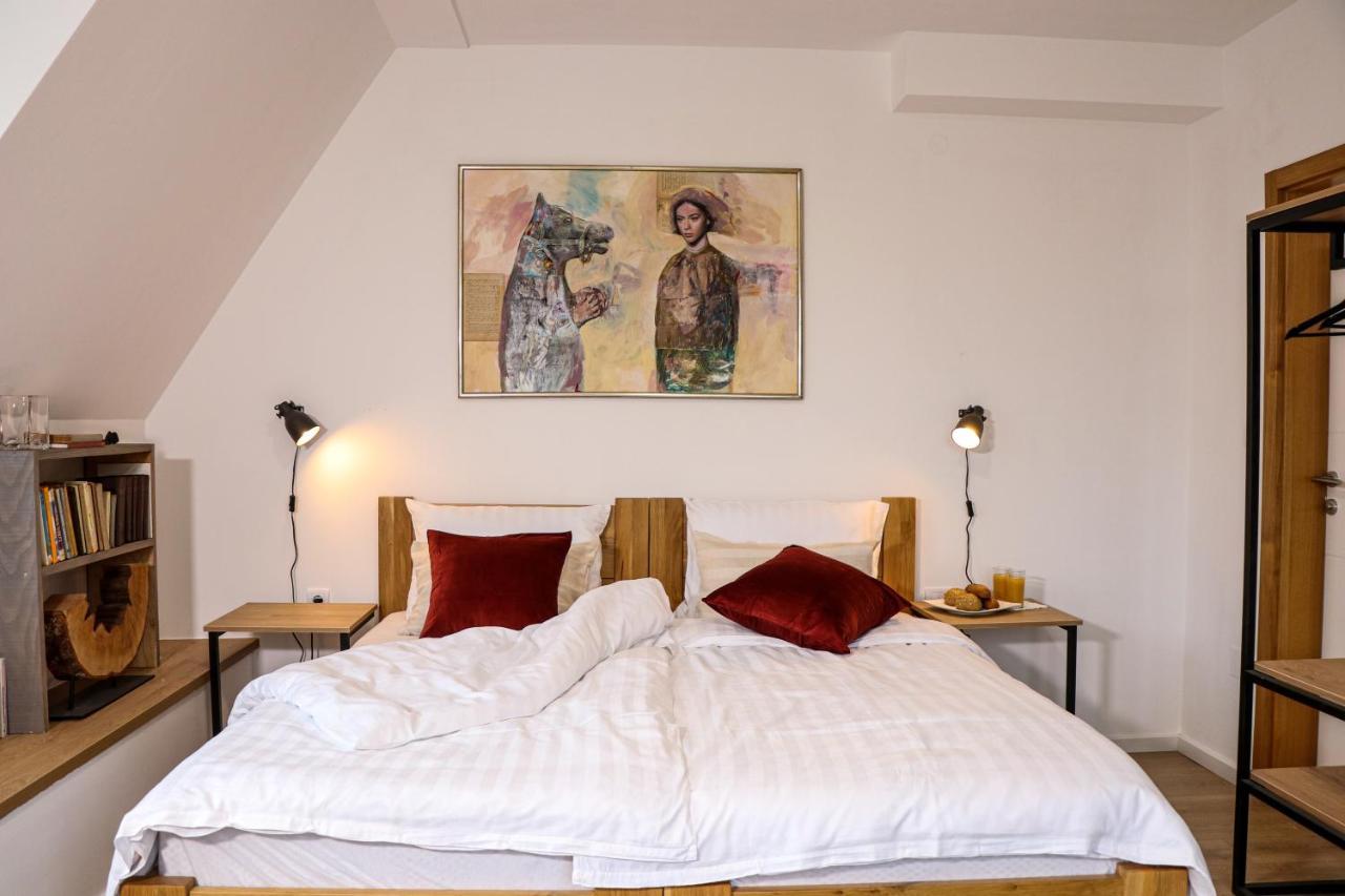 Legat Kuca Za Odmor Hotel Pale Esterno foto