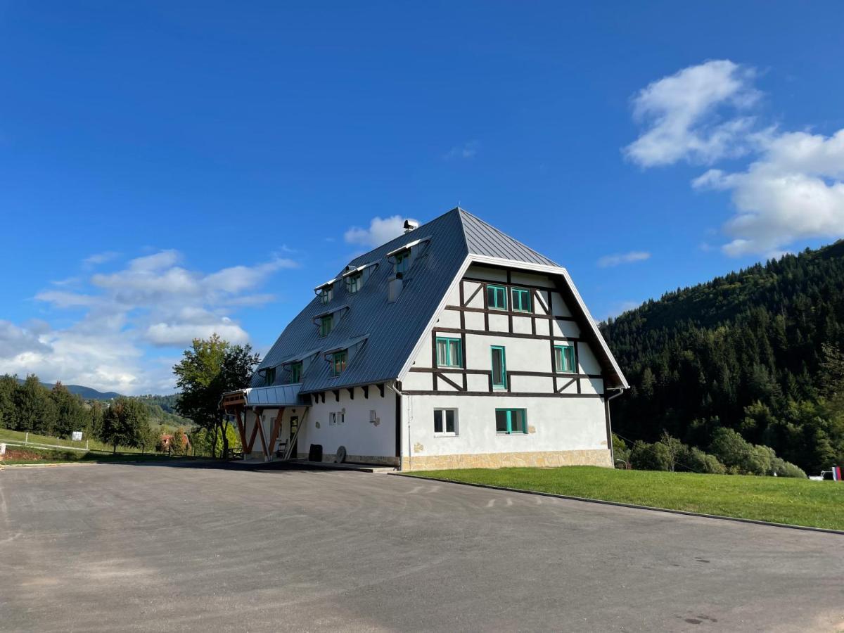 Legat Kuca Za Odmor Hotel Pale Esterno foto