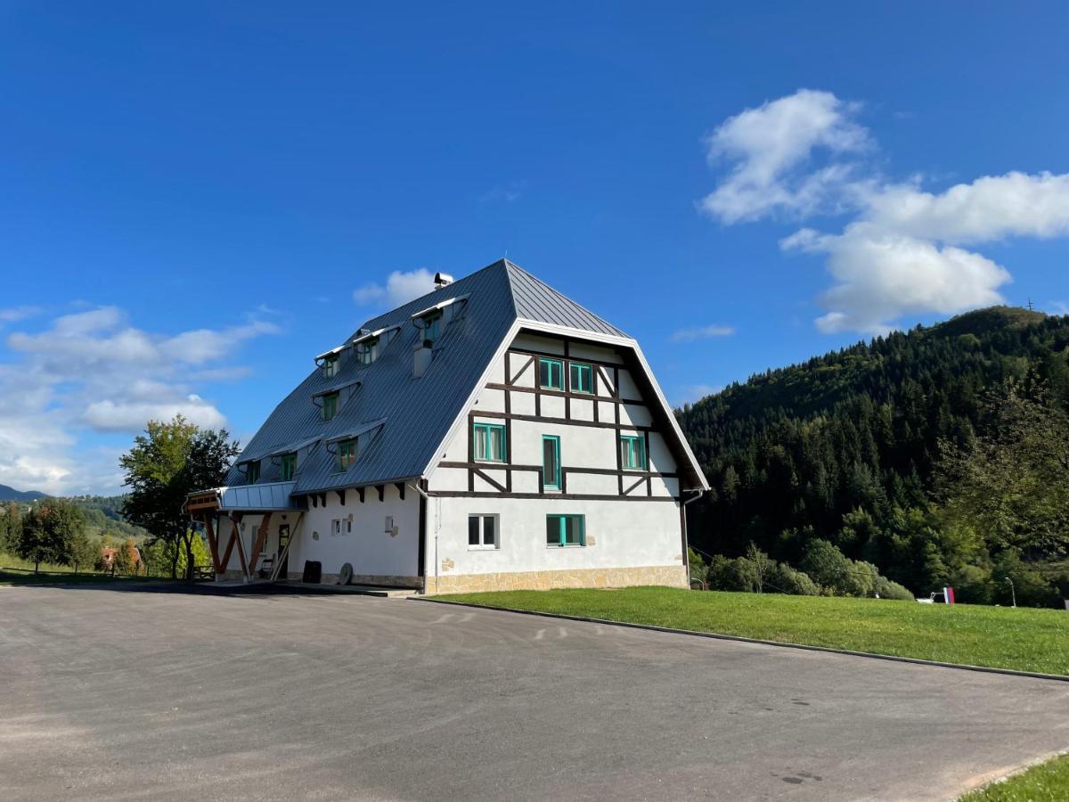Legat Kuca Za Odmor Hotel Pale Esterno foto